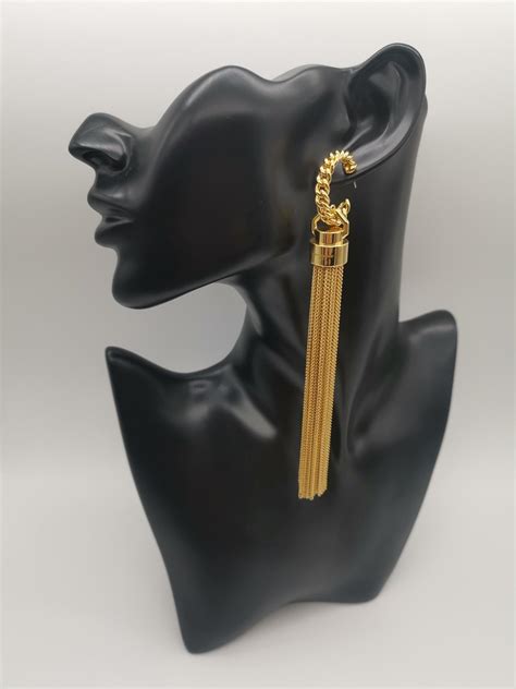 Saint Laurent Tassel Earrings In Metallic Gold In Dore 